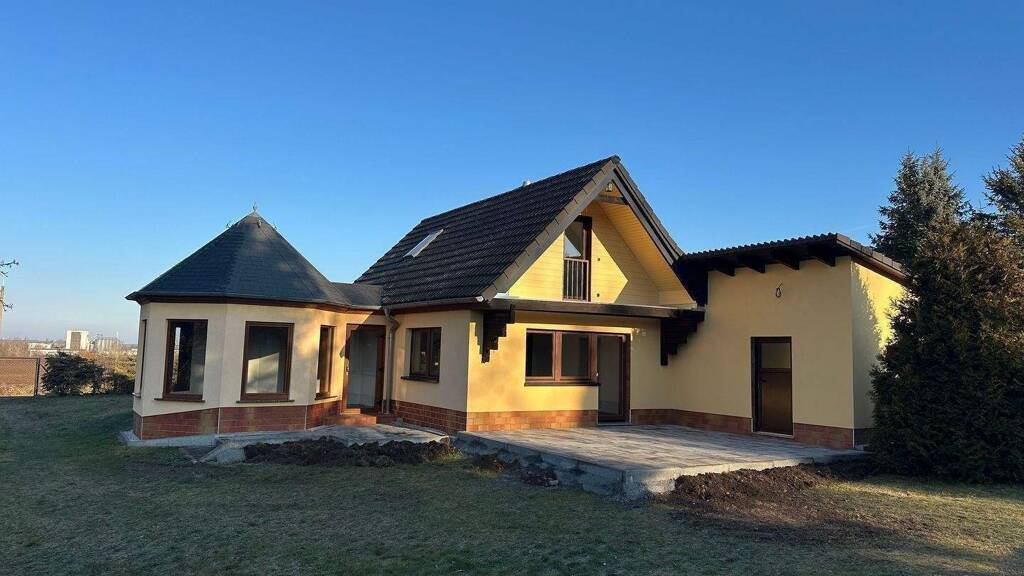 Einfamilienhaus zur Miete 1.200 € 2,5 Zimmer 1.000 m² Grundstück Grimma 04668