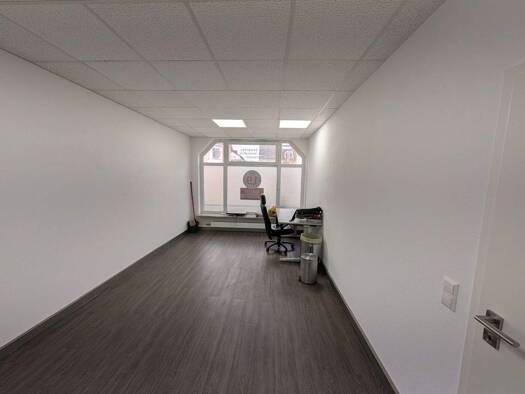 Bürofläche zur Miete provisionsfrei 400 € 21 m² Bürofläche Biberacher Str. Ummendorf 88444