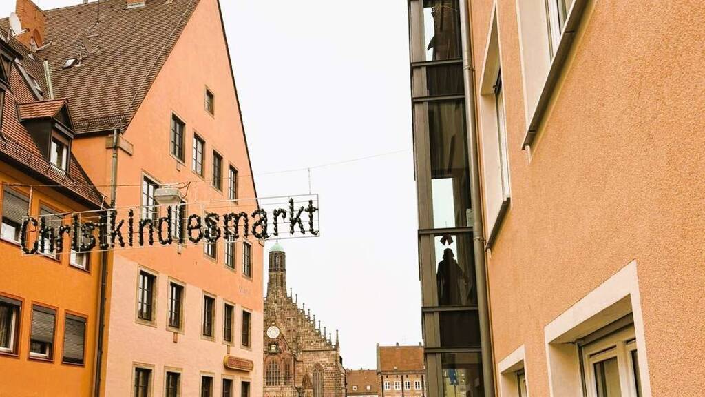 Wohnung zur Miete 2.650 € 4,5 Zimmer 175 m² Geschoss 1/6 frei ab sofort Tuchgasse 3 Sebald Nürnberg 90403