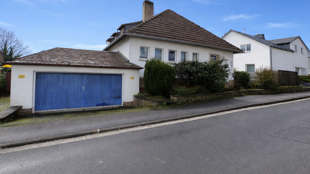 Einfamilienhaus zum Kauf provisionsfrei 895.000 € 15 Zimmer 340,6 m² 1.071 m² Grundstück Geisenheim 65366