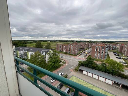 Wohnung zur Miete 469 € 2 Zimmer 56,2 m² 8. Geschoss Westpreussenring 3 Neustadt Neustadt in Holstein 23730
