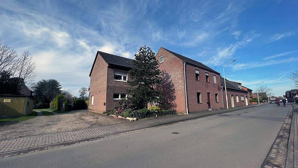 Reihenendhaus zum Kauf 404.000 € 10 Zimmer 280 m² 668 m² Grundstück Issum 47661