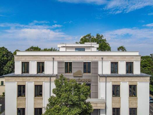Mehrfamilienhaus zum Kauf als Kapitalanlage geeignet 350.000 € 890 m² 2.280 m² Grundstück Harthau Harthau 09125