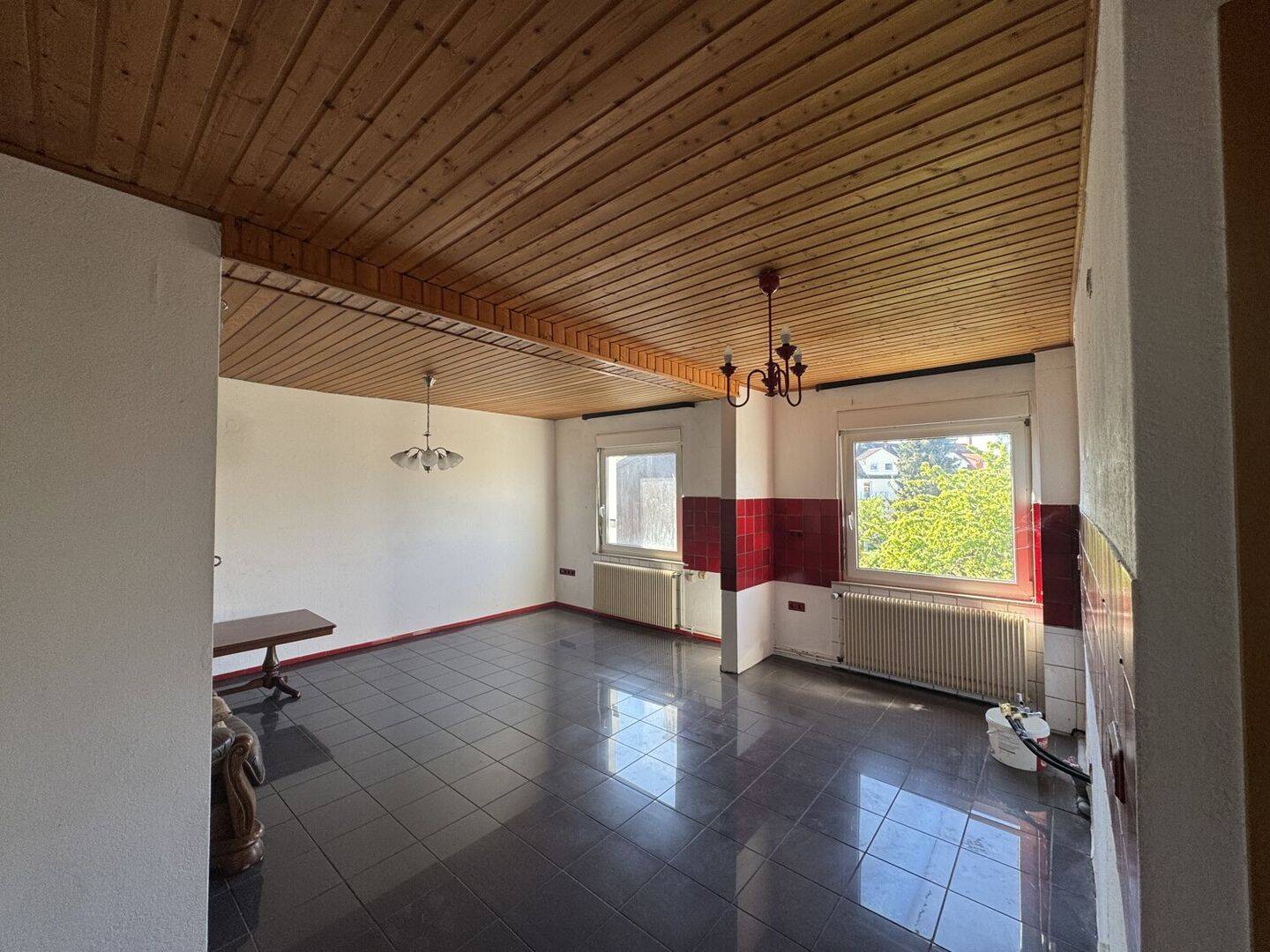 Einfamilienhaus zum Kauf - Mehr