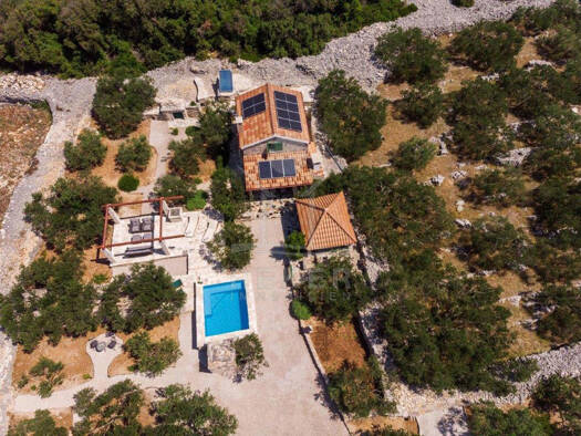 Einfamilienhaus zum Kauf 950.000 € 3 Zimmer 70 m² 1.729 m² Grundstück Solta