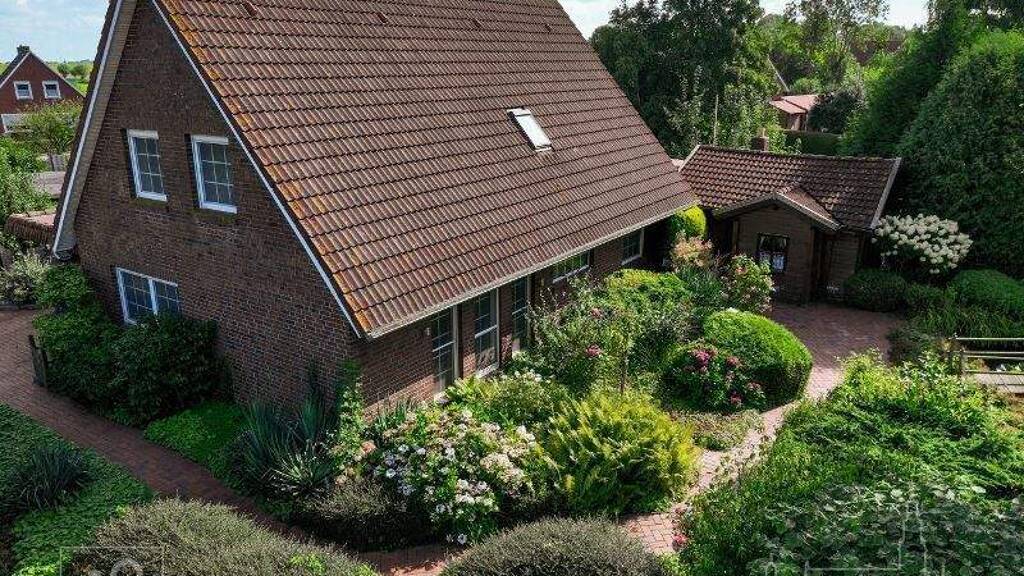 Einfamilienhaus zum Kauf 299.500 € 5 Zimmer 129,2 m² 1.927 m² Grundstück Nendorp Jemgum 26844