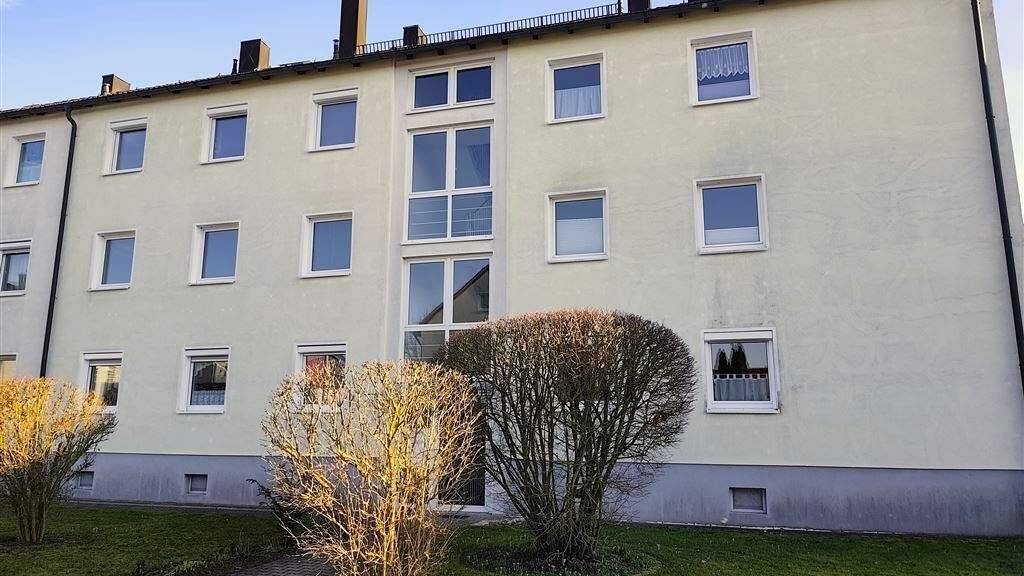 Wohnung zum Kauf 329.000 € 4 Zimmer 82,1 m² 1. Geschoss frei ab sofort Neunkirchen Neunkirchen a. Brand 91077