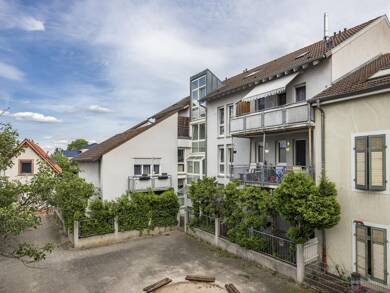 Wohnung zur Miete 628 € 4 Zimmer 75,3 m² 3. Geschoss frei ab 04.07.2025 Schloßgaße 26 Oggersheim Ludwigshafen am Rhein 67071