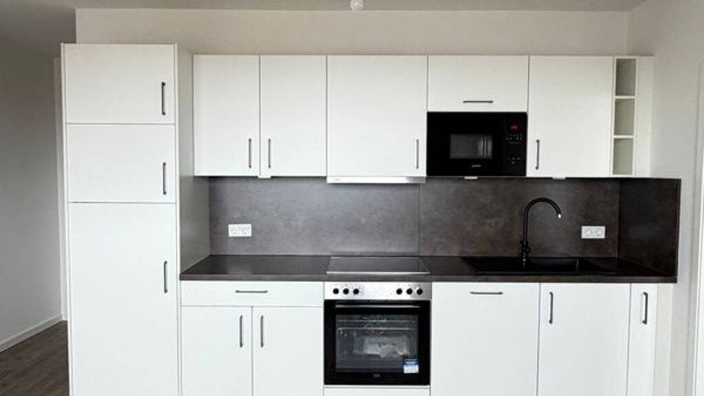 Wohnung zur Miete 665 € 2 Zimmer 42,9 m² 10. Geschoss Grunaer Straße 5 Pirnaische Vorstadt Dresden 01069