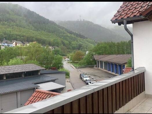 Wohnung zur Miete 670 € 2 Zimmer 60 m² Geschoss 1/4 frei ab sofort Calmbach Bad Wildbad 75323