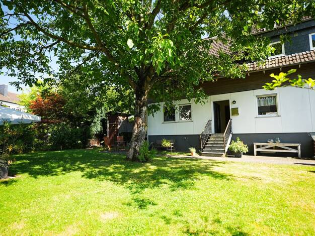 Mehrfamilienhaus zum Kauf 375.000 € 6 Zimmer 155,1 m² 692 m² Grundstück Spich Troisdorf 53842