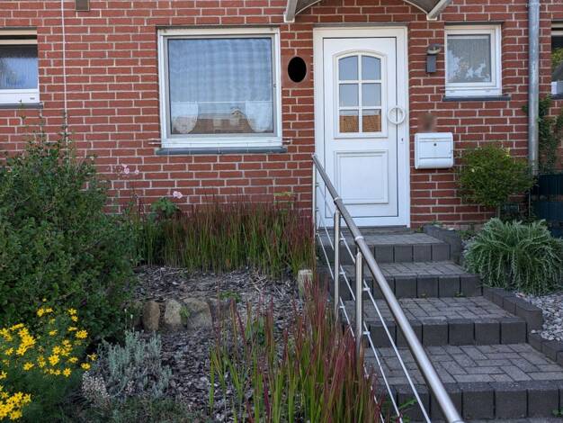 Reihenmittelhaus zum Kauf 269.000 € 7 Zimmer 120 m² 134 m² Grundstück Neustadt Neustadt am Rübenberge 31535