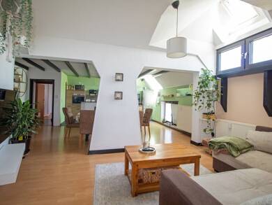 Wohnung zur Miete 890 € 5 Zimmer 115 m² 1. Geschoss frei ab 01.10.2025 Thür Thür 56743