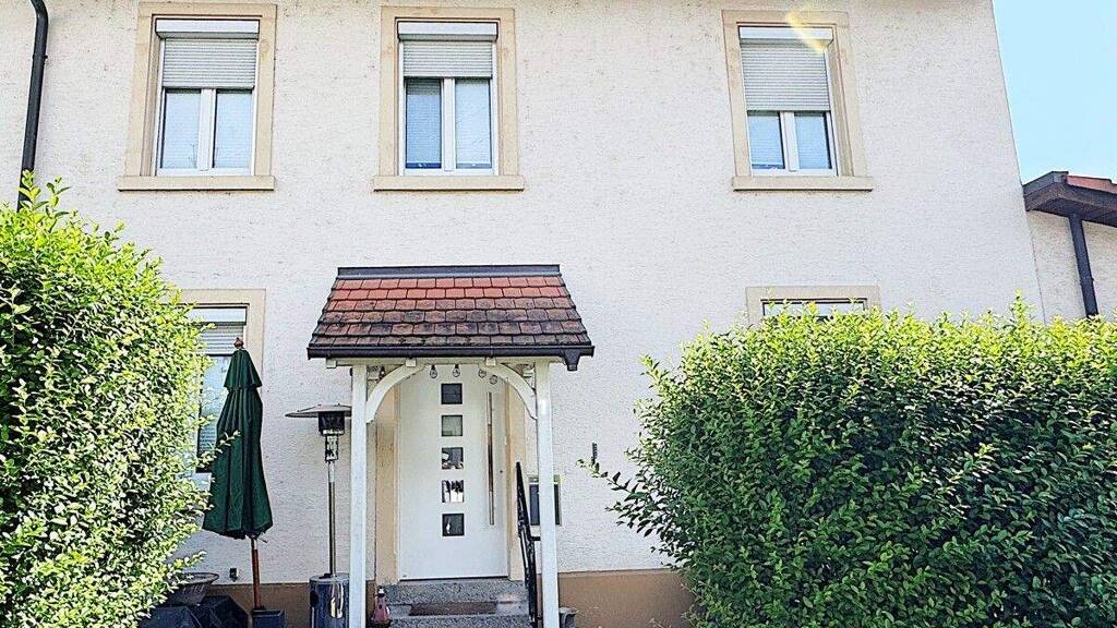 Reihenmittelhaus zum Kauf 585.000 € 5 Zimmer 143,1 m² 156 m² Grundstück Hauingen Lörrach 79541