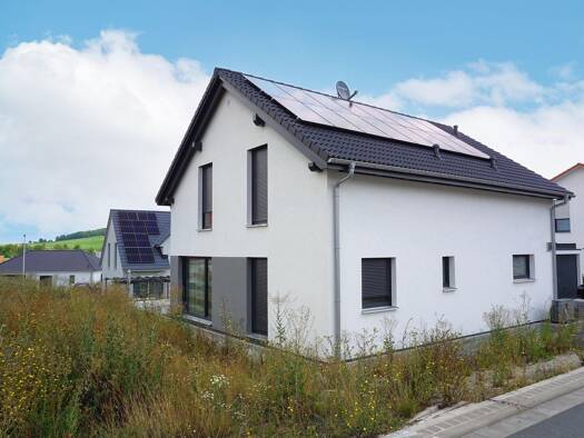 Einfamilienhaus zum Kauf 570.000 € 5 Zimmer 152 m² 660 m² Grundstück Michelau 97513