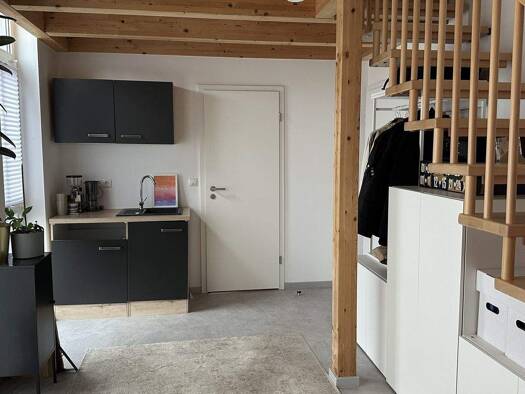 Maisonette zur Miete 395 € 1,5 Zimmer 30,5 m² 2. Geschoss frei ab 01.03.2026 Randersacker 97236