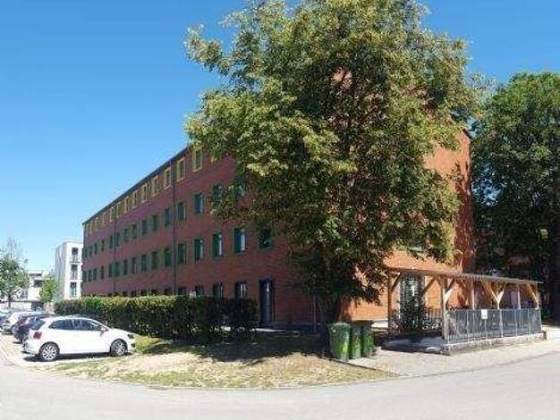 Wohnung zur Miete 593 € 2 Zimmer 42 m² 2. Geschoss Hildegard-Knef-Straße 1 Ingolstadt Ingolstadt 85053