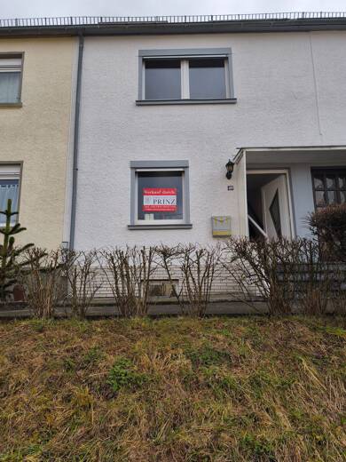 Reihenmittelhaus zum Kauf 119.000 € 5 Zimmer 100 m² 122 m² Grundstück frei ab sofort Oberstein Idar-Oberstein 55743