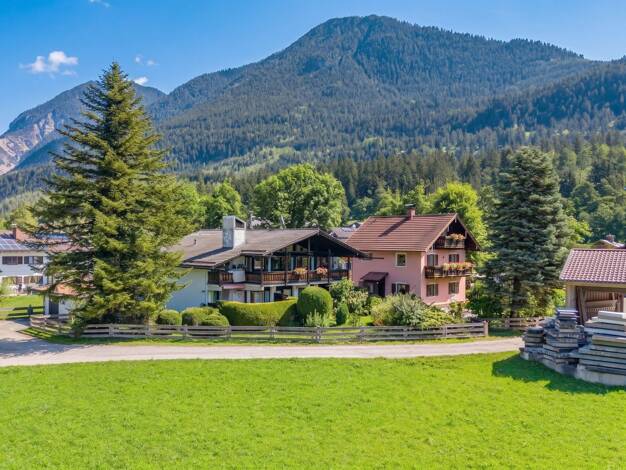 Mehrfamilienhaus zum Kauf 1.950.000 € 14 Zimmer 330,3 m² 1.118 m² Grundstück Partenkirchen Garmisch-Partenkirchen 82467