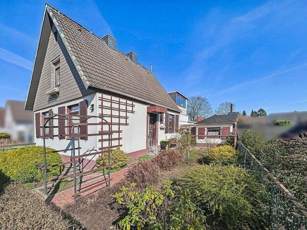 Einfamilienhaus zum Kauf 149.000 € 3,5 Zimmer 75 m² 577 m² Grundstück Schiffdorferdamm Bremerhaven 27574