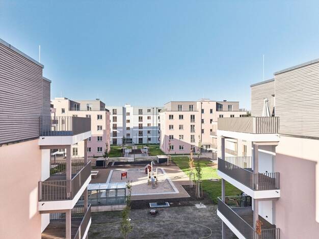 Wohnung zur Miete - Erstbezug 2.249 € 4 Zimmer 113,3 m² 1. Geschoss Blumeneschenweg 9 Kaulsdorf Marzahn-Hellersdorf 12621