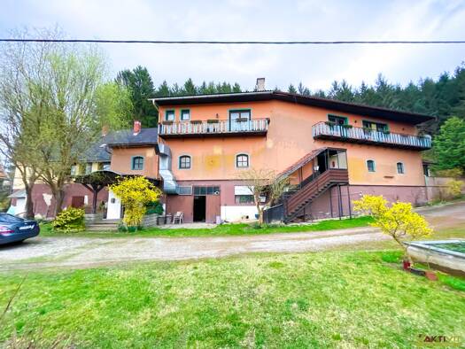 Haus zum Kauf 279.000 € 9 Zimmer 444 m² 6.122 m² Grundstück Gerbersdorf 8413