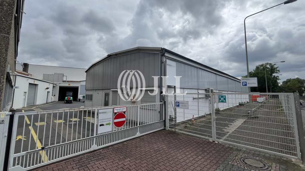 Lagerhalle zur Miete 1.900 m² Lagerfläche teilbar ab 1.900 m² Fechenheim Frankfurt am Main 60386