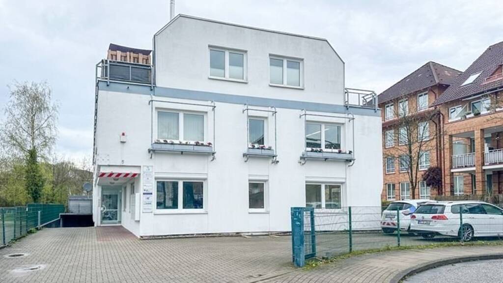 Büro zur Miete 425 € 1 Zimmer 35,6 m² Bürofläche Eidelstedt Hamburg 22523