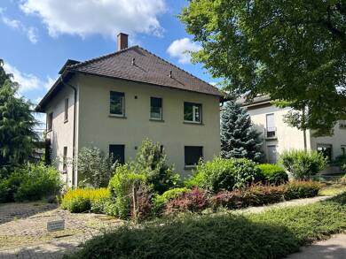 Mehrfamilienhaus zum Kauf 595.000 € 6 Zimmer 182 m² 931 m² Grundstück Kernstadt - Nordost Bruchsal 76646