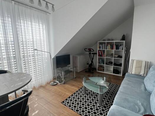 Wohnung zur Miete 600 € 2 Zimmer 37 m² Geschoss 2/3 frei ab 01.08.2026 Dettingen Konstanz 78465