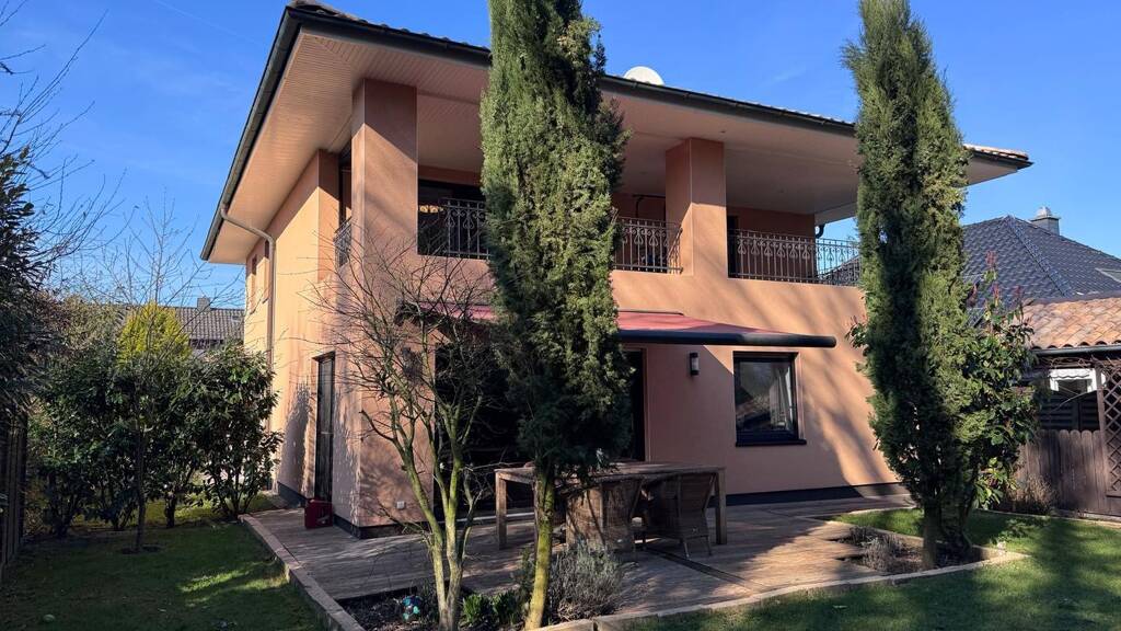 Einfamilienhaus zum Kauf 598.000 € 8 Zimmer 210 m² 667 m² Grundstück Kreyenbrück Oldenburg 26133