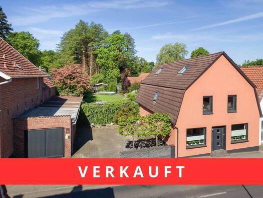 Haus zum Kauf 267.000 € 6 Zimmer 151 m² 1.166 m² Grundstück Höcklenkamper Straße 11 Uelsen 49843