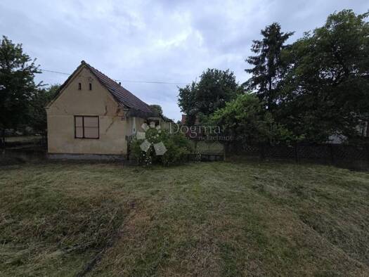 Haus zum Kauf 11.900 € 2 Zimmer 60 m² Zvonimirovac, Cadavica Čađavica