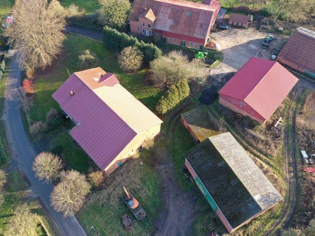 Bauernhof zum Kauf 395.000 € 5.471 m² Grundstück Böbs Ahrensbök / Böbs 23623