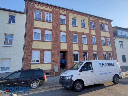 Wohnung zur Miete 560 € 3 Zimmer 80 m² 1. Geschoss frei ab 01.04.2026 Stendal 39576