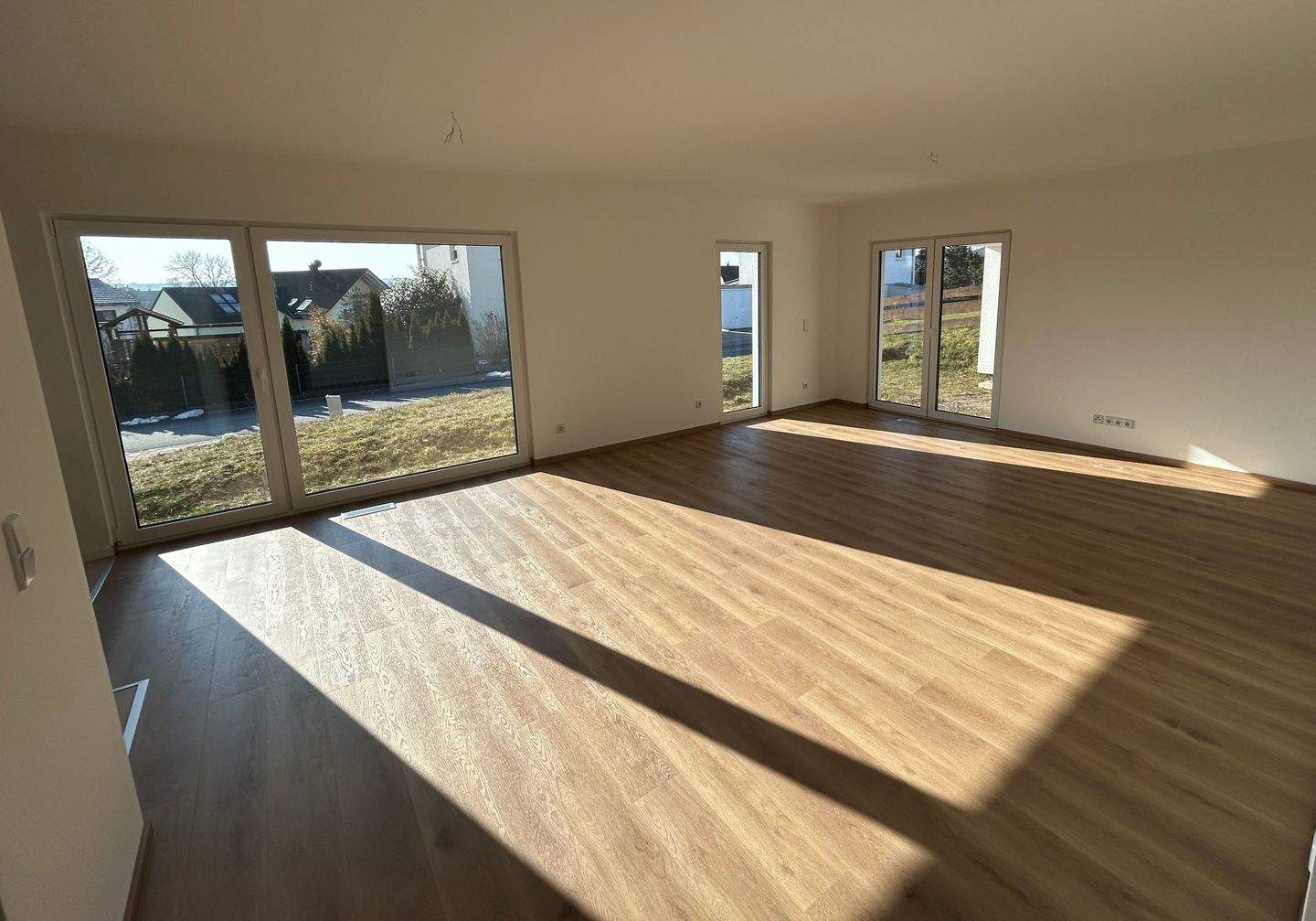 Immobilie in Weiherhammer - Neu und modern - Bild 1