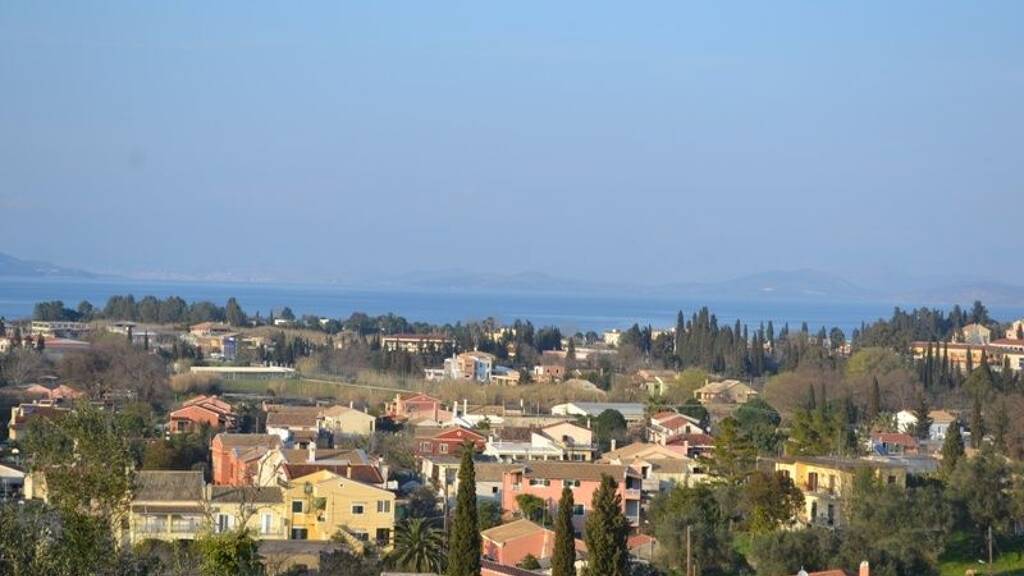 Land-/Forstwirtschaft zum Kauf 240.000 € 7.000 m² Grundstück Korfu