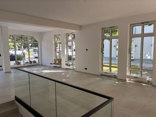 Büro zur Miete provisionsfrei 2 € 3 Zimmer 252 m² Bürofläche Thalk.Obersendl.-Forsten-Fürstenr.-Solln München 81479