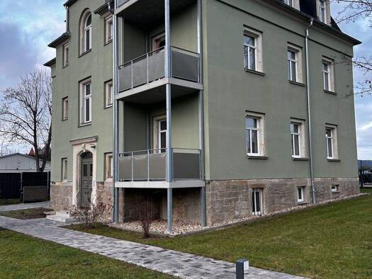 Wohnung zur Miete 1.150 € 4 Zimmer 101,3 m² EG frei ab sofort Pirnaer Str. 78 Heidenau 01809