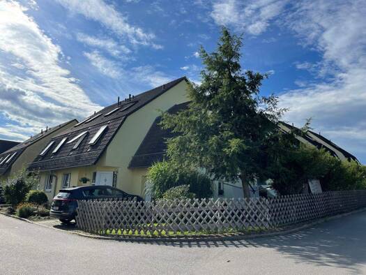 Reihenendhaus zum Kauf 305.000 € 5 Zimmer 147,1 m² 312 m² Grundstück frei ab 01.10.2026 Röhrsdorf Röhrsdorf 09247