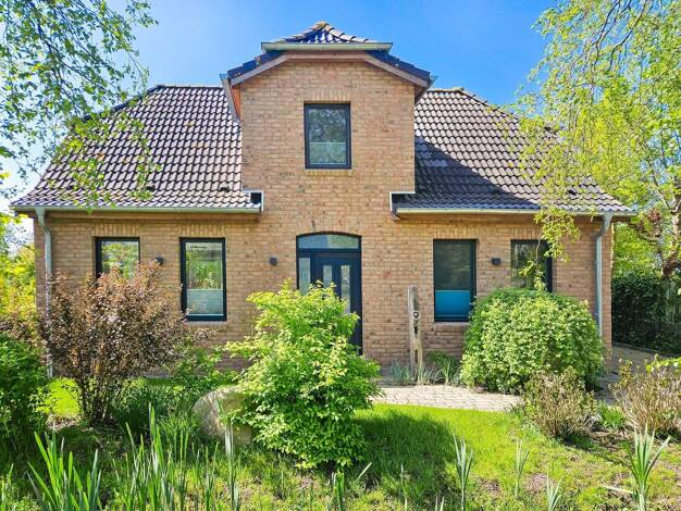 Haus zum Kauf 4 Zimmer 139 m² 699 m² Grundstück Osterhever 25836