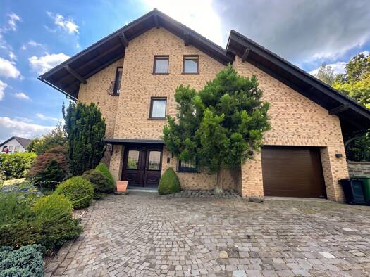 Einfamilienhaus zum Kauf 699.000 € 9 Zimmer 207,9 m² 635 m² Grundstück Wenden 57482