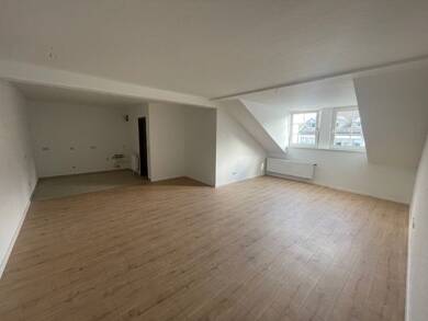 Wohnung zur Miete 495 € 2 Zimmer 62 m² 4. Geschoss frei ab 01.09.2025 Innenstadt Saarlouis 66740