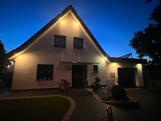 Einfamilienhaus zum Kauf 1.200.000 € 3 Zimmer 113 m² 1.365 m² Grundstück Kücknitz Lübeck 23569