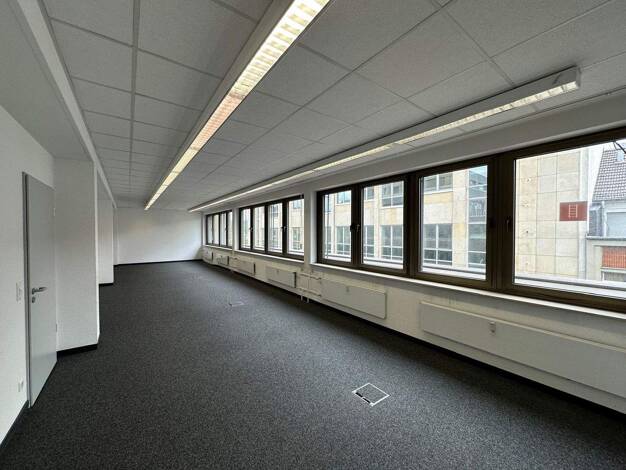 Bürogebäude zur Miete 5,90 € 520 m² Bürofläche St Johann Saarbrücken 66111