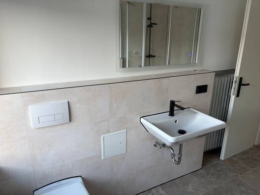 Wohnung zur Miete 1.080 € 3 Zimmer 78 m² Geschoss 2/3 frei ab 01.11.2026 Parkstraße 11 Plöckendorf Rednitzhembach 91126