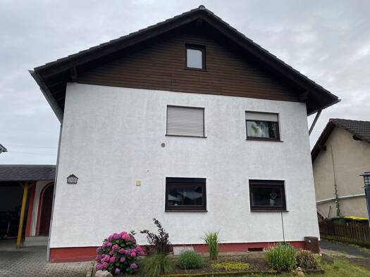 Einfamilienhaus zur Miete 1.700 € 5 Zimmer 16 m² 485 m² Grundstück frei ab 17.08.2025 Siegburg Siegburg 53721