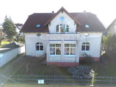 Mehrfamilienhaus zum Kauf als Kapitalanlage geeignet 590.000 € 9,5 Zimmer 260 m² 870 m² Grundstück Maxim Mahlow Blankenfelde-Mahlow 15831