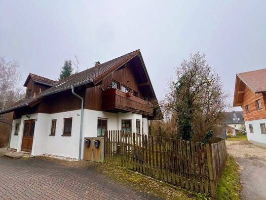 Mehrfamilienhaus zum Kauf 745.000 € 9 Zimmer 155 m² 945 m² Grundstück Inkofener Straße 30A Haag Haag an der Amper 85410