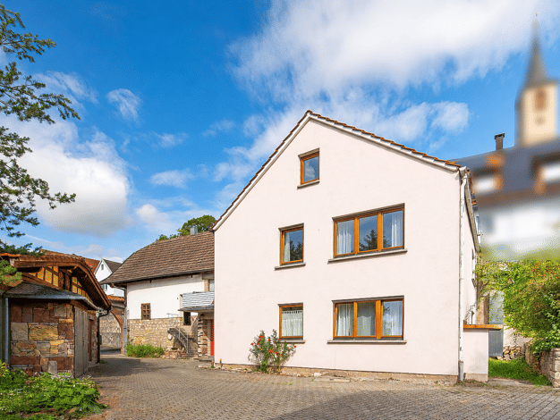Mehrfamilienhaus zum Kauf 145.000 € 6 Zimmer 170 m² 237 m² Grundstück Eußenheim Eußenheim 97776